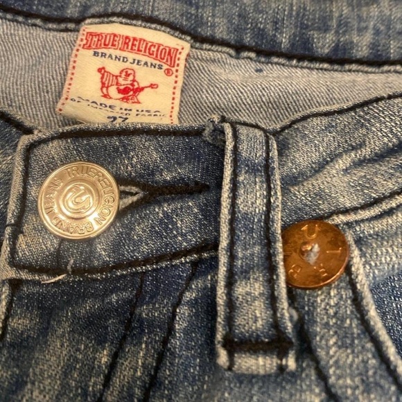 Like new low rise skinny 27 inch waist true religion jeans - Picture 6 of 7